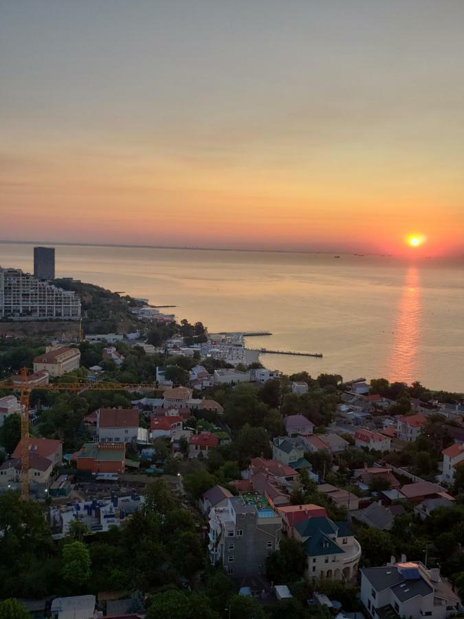 Apartmens Near Opera House Appartement Odessa Buitenkant foto